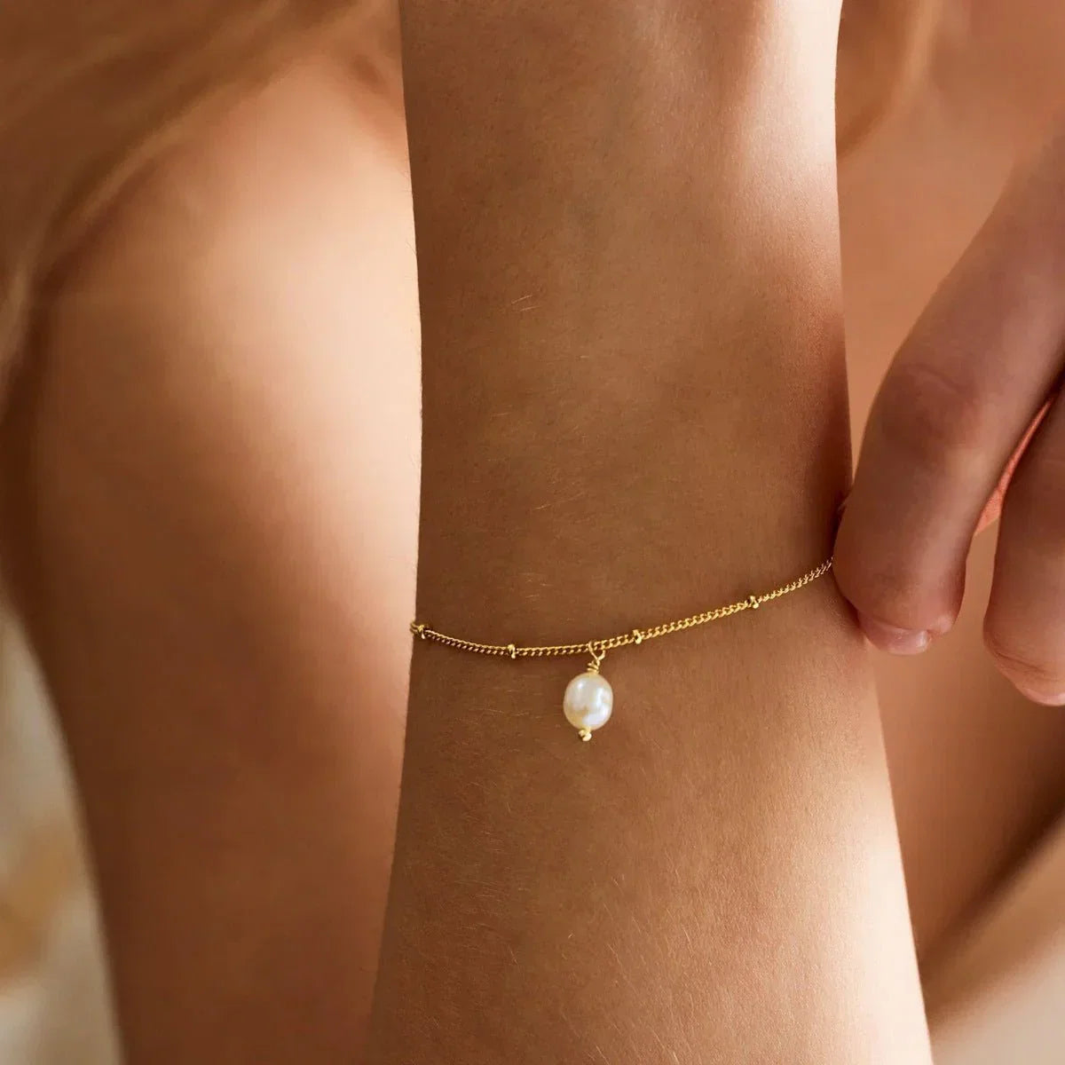 Stylish Versatile Stainless Steel Bracelet For Women